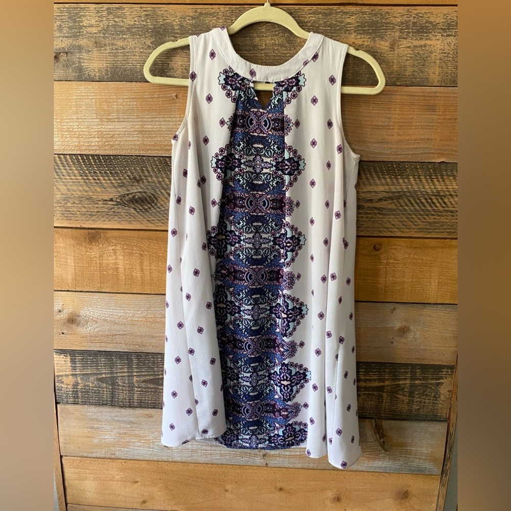 Xhilaration Sleeveless Dress Keyole Size Small